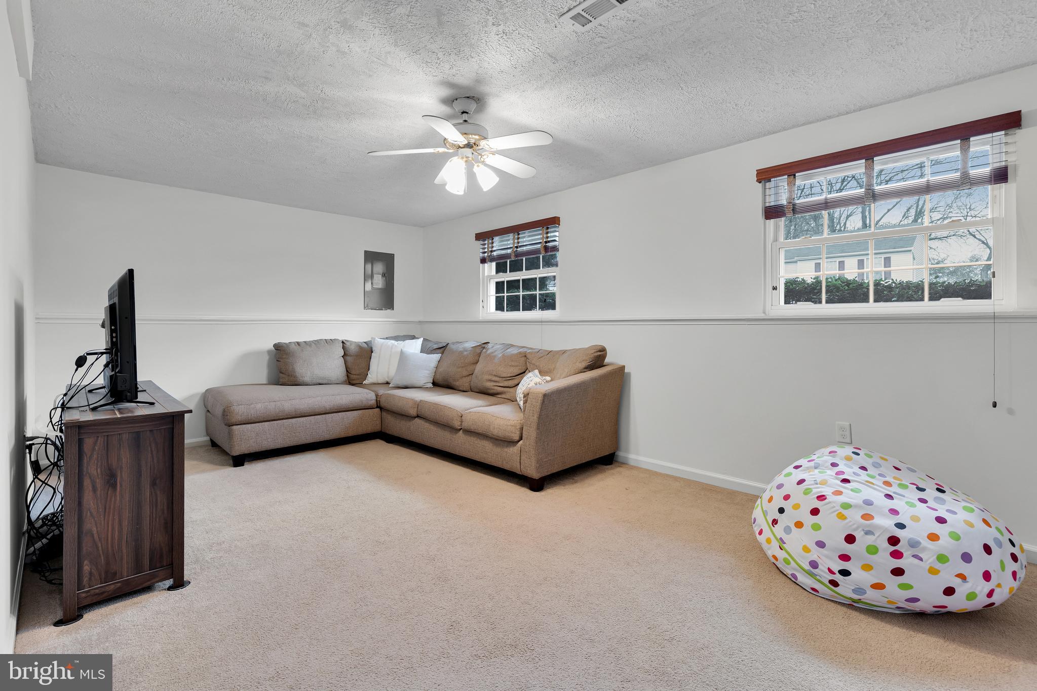 245 Sandhill Road Essex, MD 21221 - Photo 32 of 35