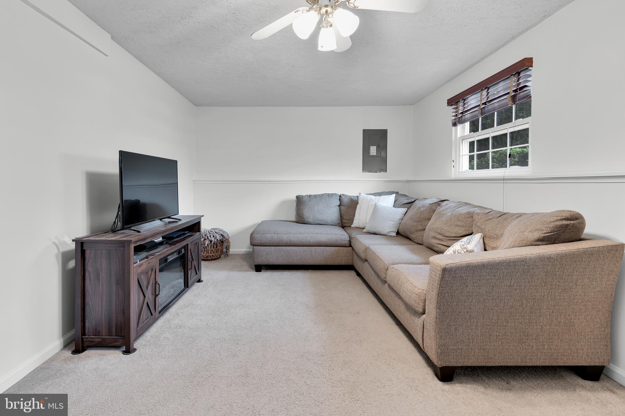 245 Sandhill Road Essex, MD 21221 - Photo 33 of 35