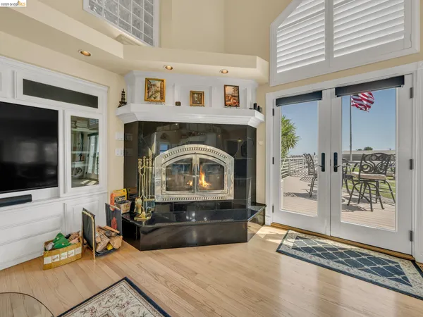 $1,999,999 | 17035 Terminous Road, Isleton, CA 95641