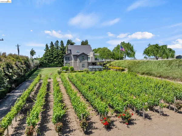 $1,999,999 | 17035 Terminous Road, Isleton, CA 95641