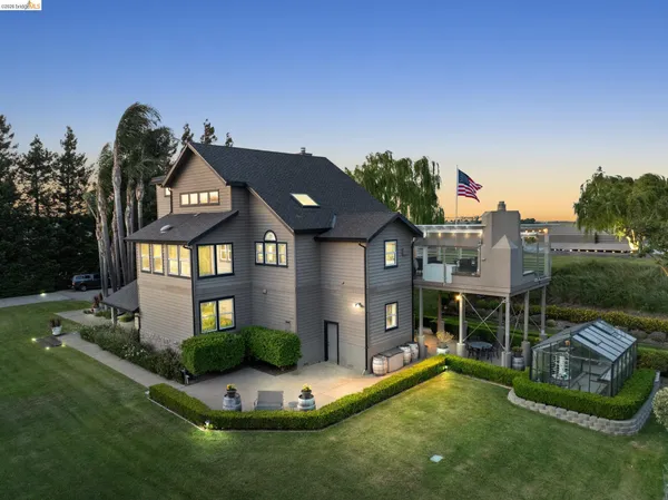 $1,999,999 | 17035 Terminous Road, Isleton, CA 95641