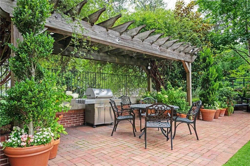 3657 Peachtree Road Northeast, Unit 4B Atlanta, GA 30319 - Photo 28 of 31