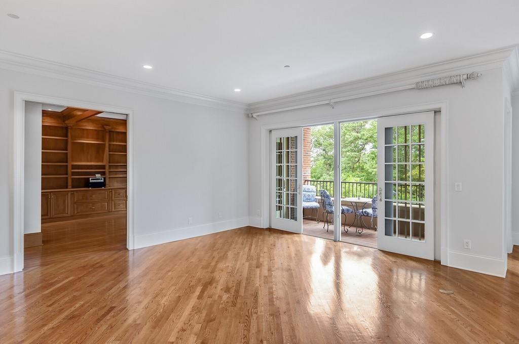 3657 Peachtree Road Northeast, Unit 4B Atlanta, GA 30319 - Photo 5 of 31