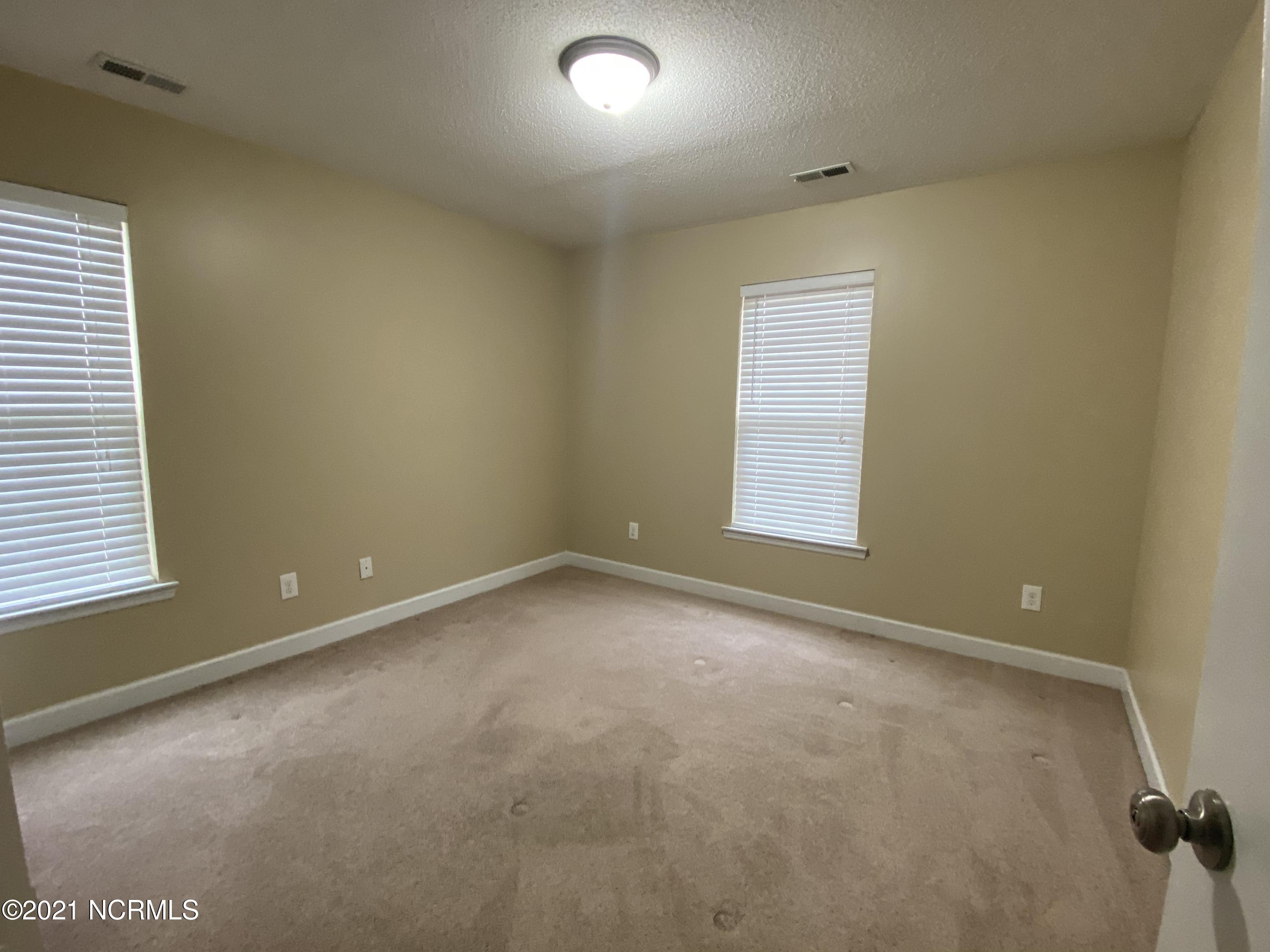 503 Bannermans Mill Road Richlands, NC 28574 - Photo 8 of 31 0F444326-FB1B-469A-9540-5EA80D49E549