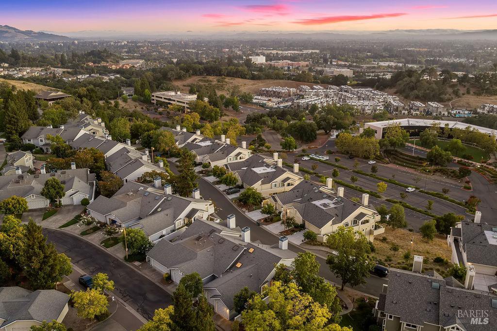 2123 Stonefield Lane Santa Rosa, CA 95403 - Photo 73 of 74 Gallery Image 73