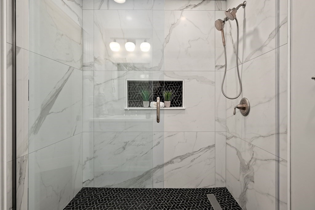 7 Bishops Lane Lynnfield, MA 01940 - Photo 20 of 42