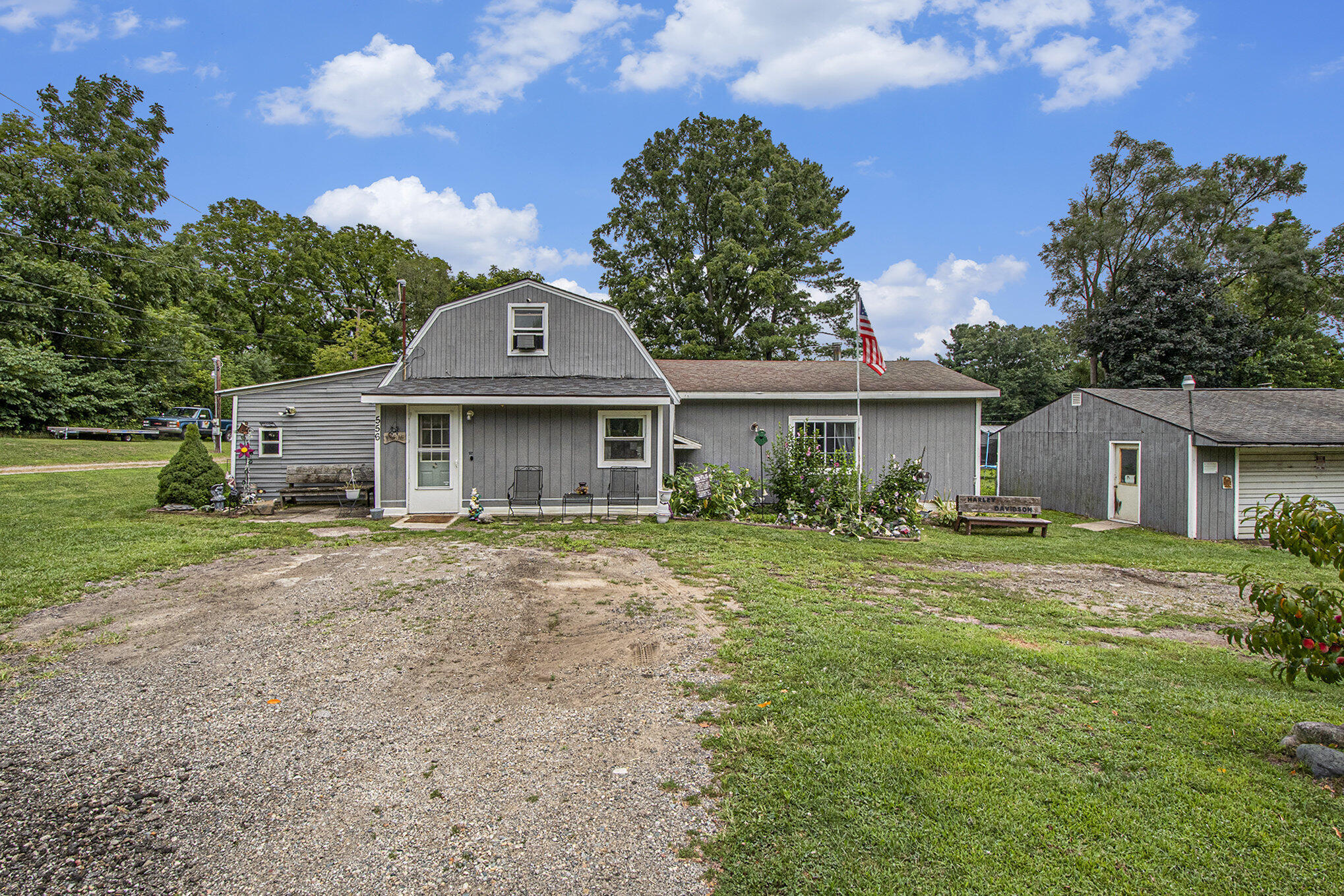 556 Price Street Ionia, MI 48846 - Photo 3 of 20 003_dsc_1289_526