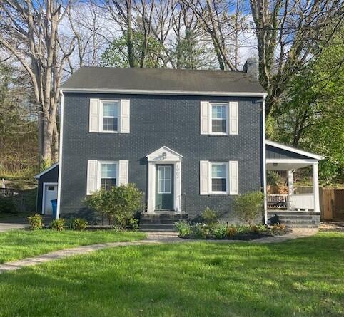 1902 Carlton Road Southwest Roanoke, VA 24015 - Photo 1 of 33 IMG_6066