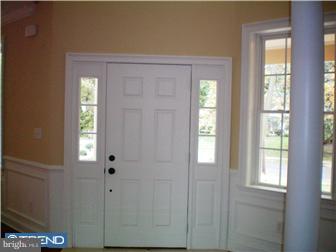846 Gregory Road Rydal, PA 19046 - Photo 2 of 12 Foyer