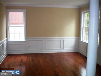 846 Gregory Road Rydal, PA 19046 - Photo 5 of 12 Living Room