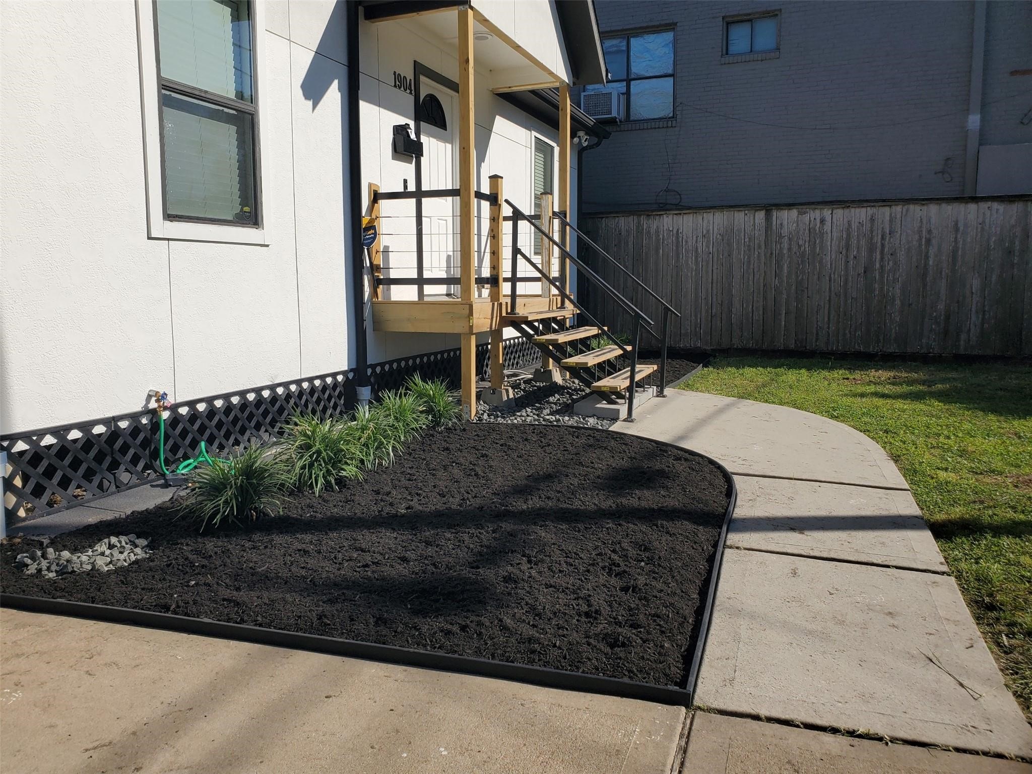 1904 Davis Street Houston, TX 77026 - Photo 1 of 33 a view of a backyard with sitting area