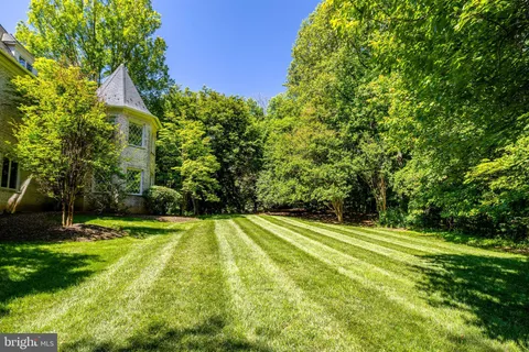 $4,599,000 | 10010 High Hill Place, Great Falls, VA 22066