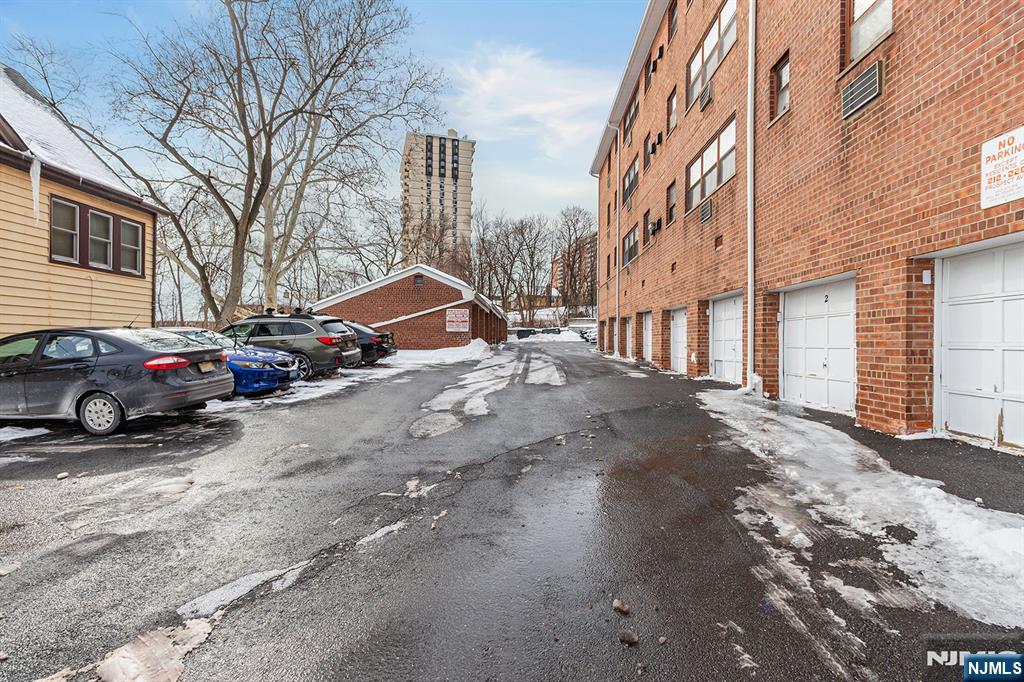 212 Prospect Avenue, Unit 1A Hackensack, NJ 07601 - Photo 18 of 20