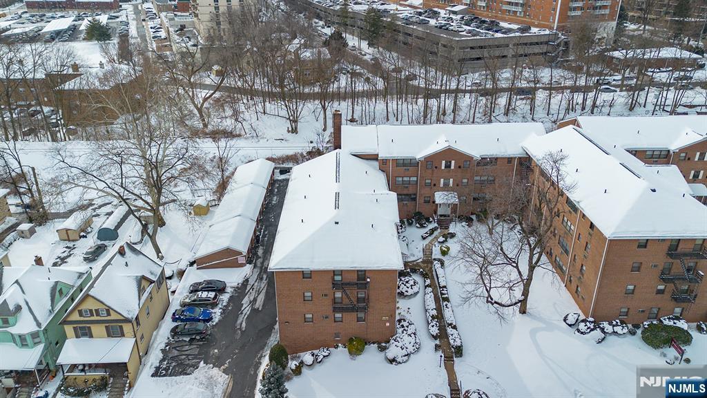 212 Prospect Avenue, Unit 1A Hackensack, NJ 07601 - Photo 2 of 20
