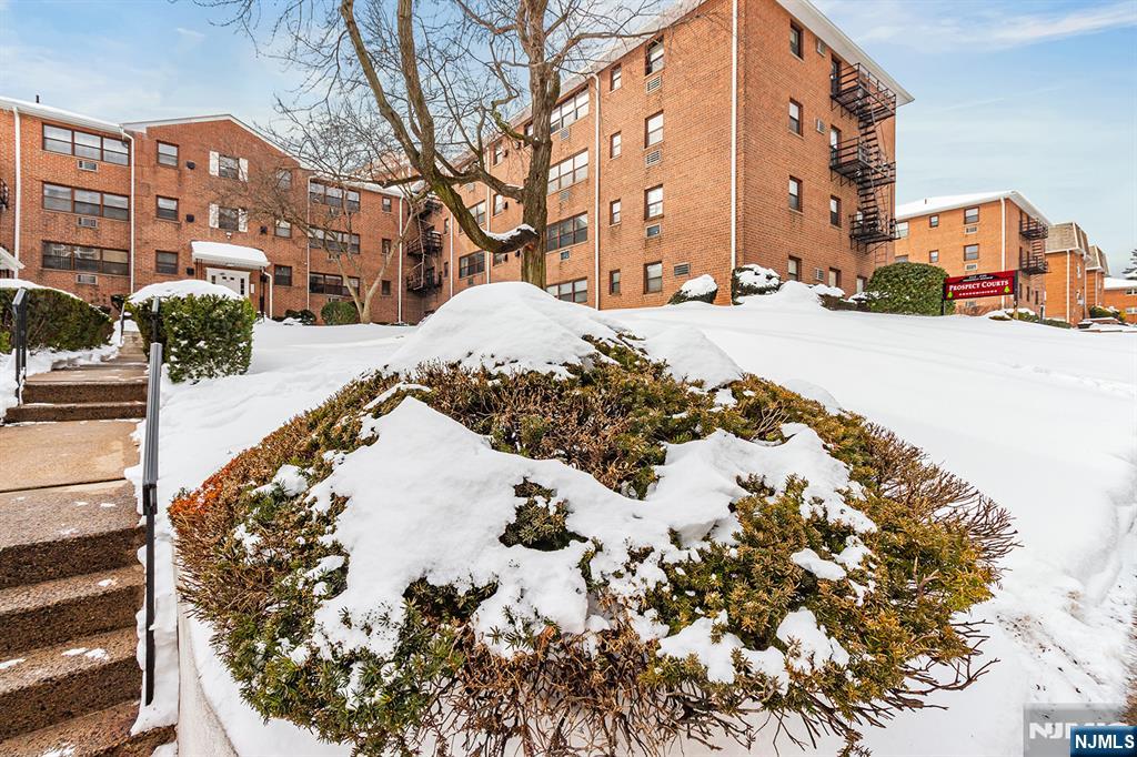 212 Prospect Avenue, Unit 1A Hackensack, NJ 07601 - Photo 4 of 20