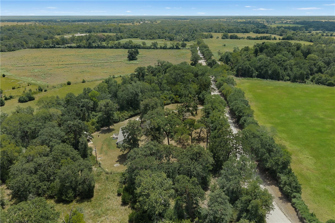8915 Cobb Branch Road Franklin, TX 77856 - Photo 27 of 33 Gallery Image 27