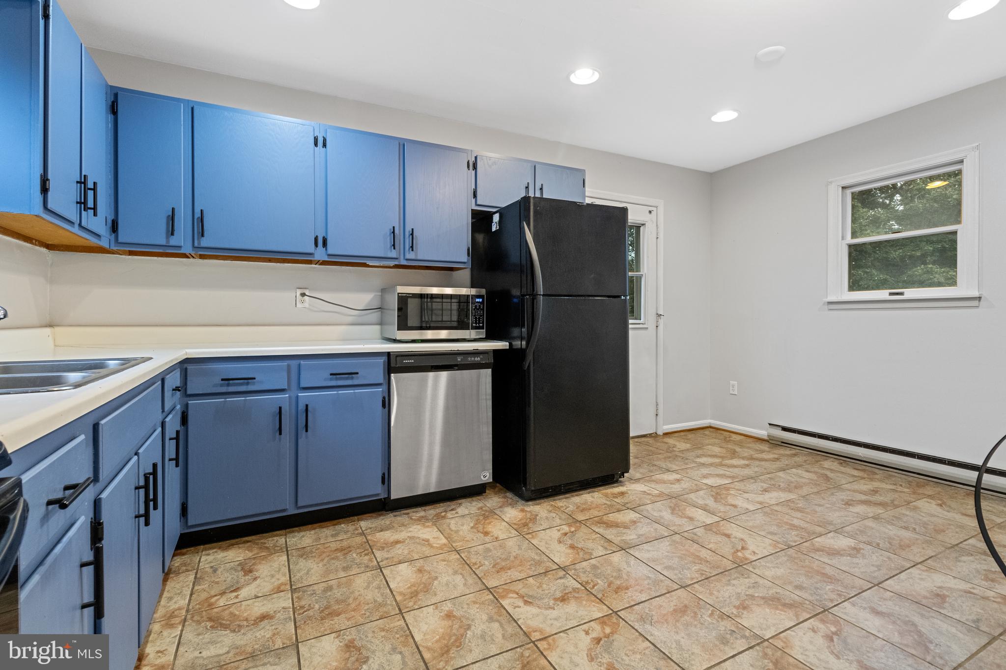 1420 Fairmount Road Hampstead, MD 21074 - Photo 6 of 35