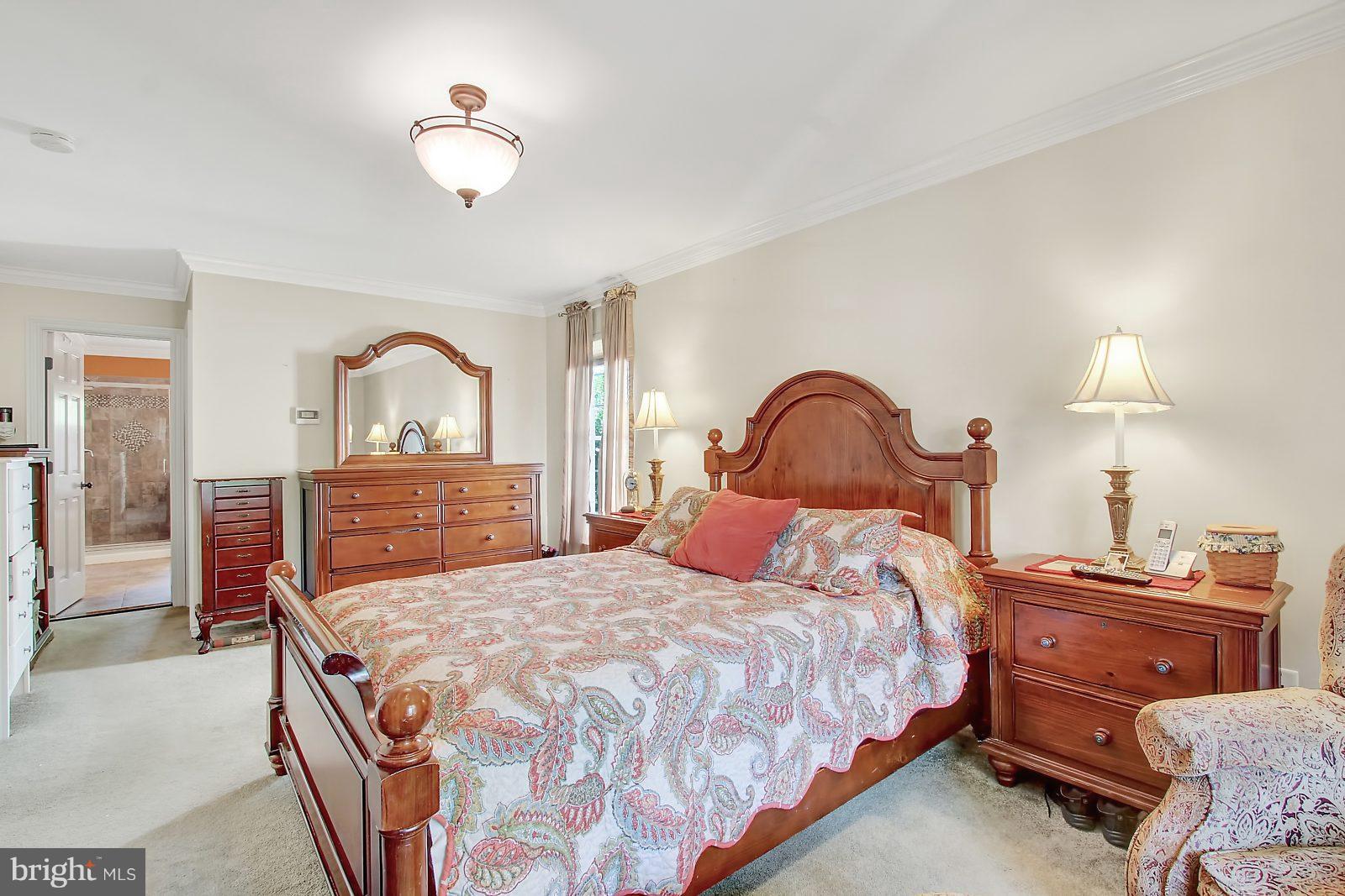 Bedroom (Master)