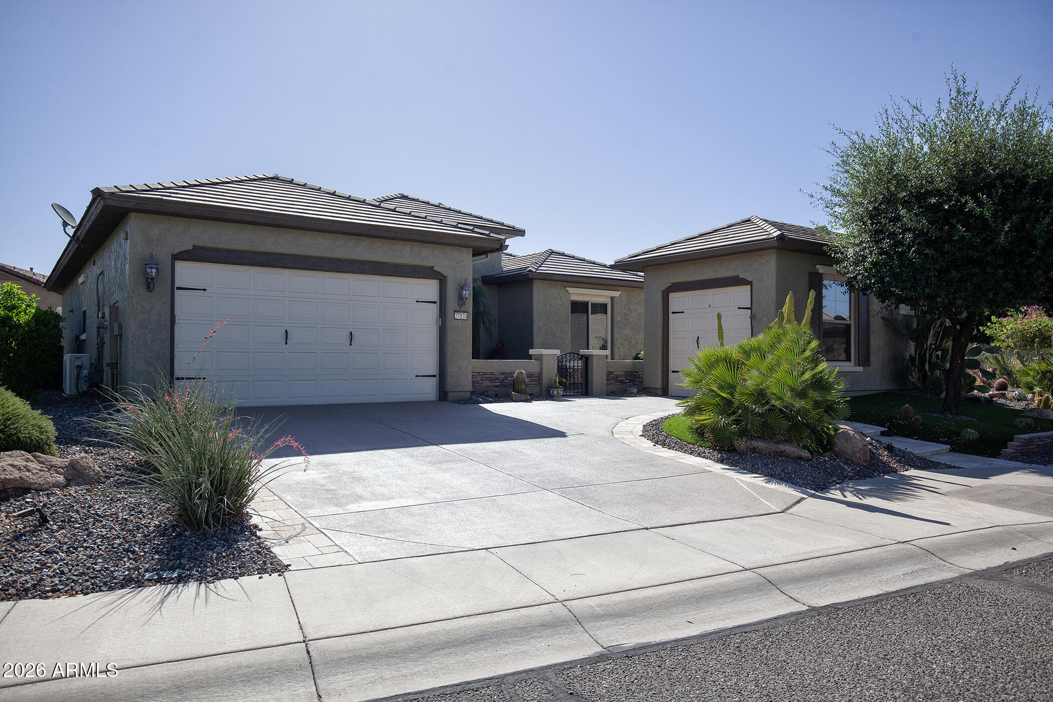 27124 West Burnett Road Buckeye, AZ 85396 - Photo 1 of 106