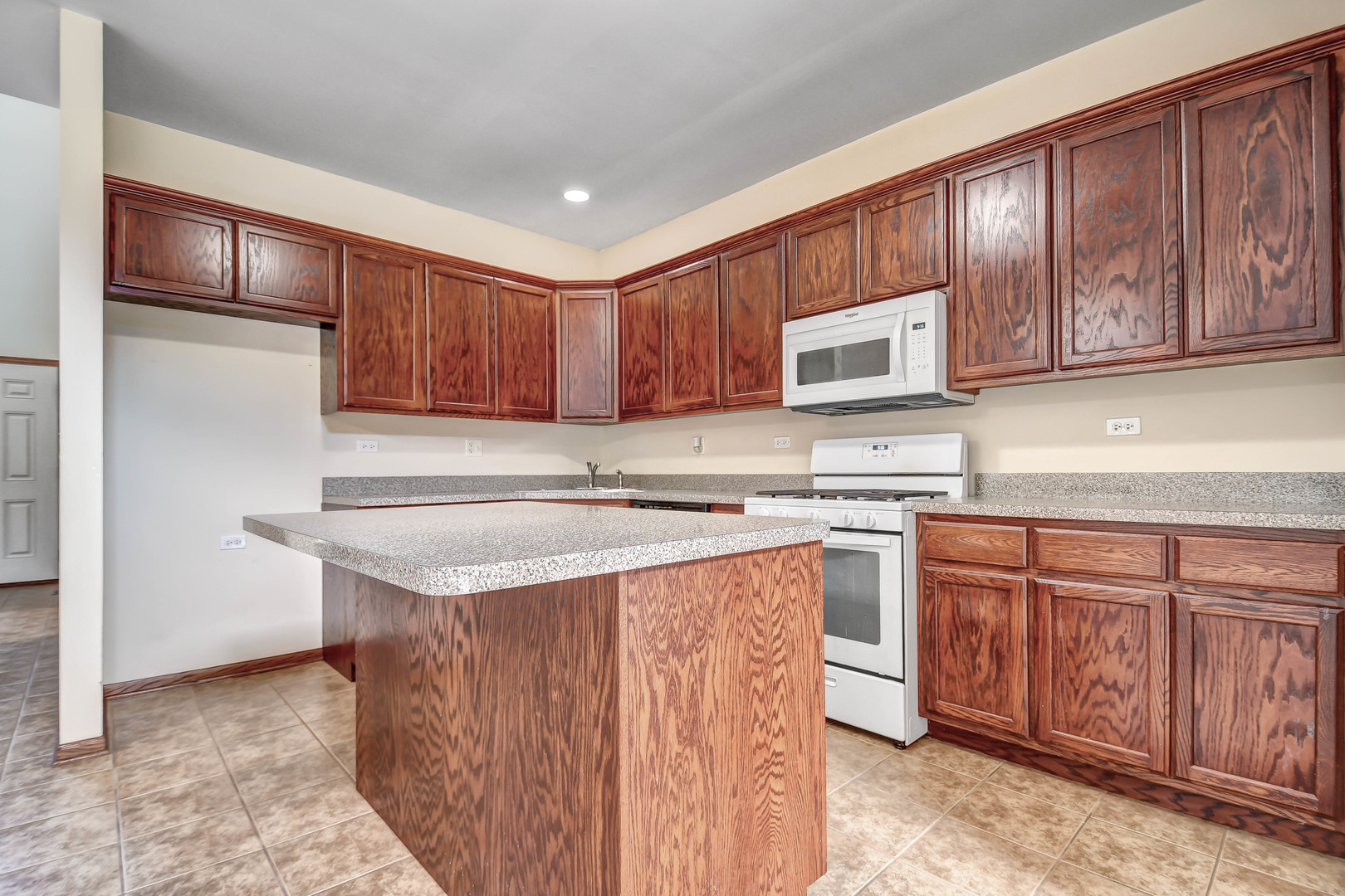 11151 188th Place Mokena, IL 60448 - Photo 7 of 24