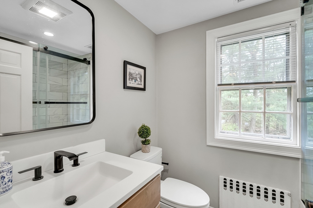 8 Hawthorne Road Winchester, MA 01890 - Photo 15 of 24