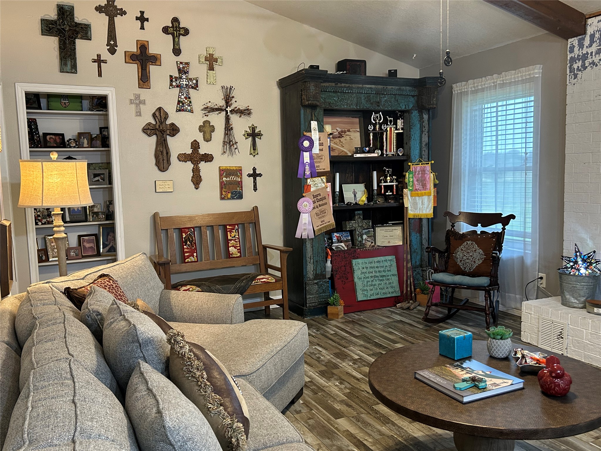 15892 Wood Road Holland, TX 76534 - Photo 8 of 34 Living room