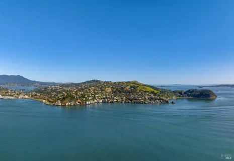 $6,877,000 | 2002 Paradise Drive, Tiburon, CA 94920