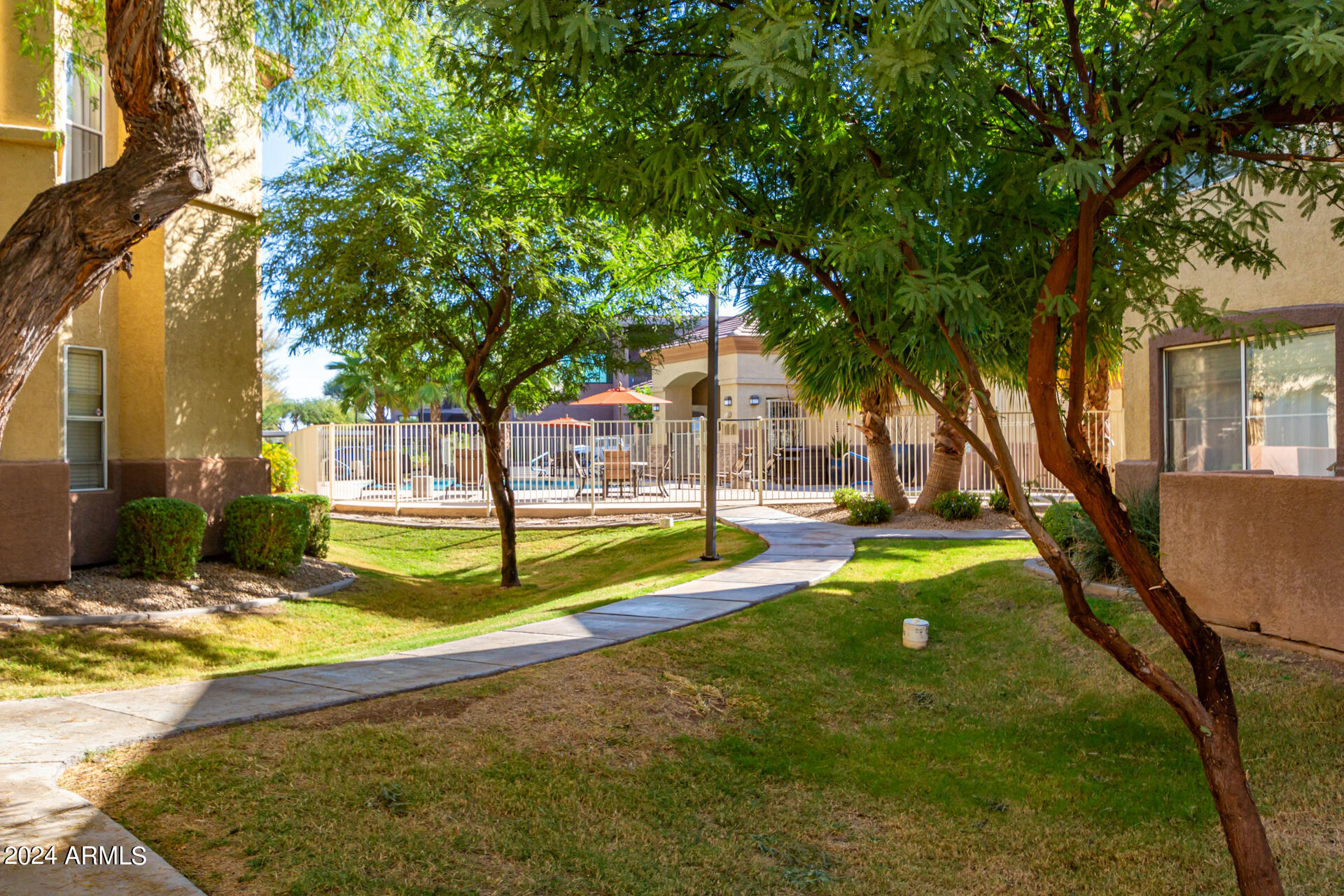 2134 East Broadway Road, Unit 1008 Tempe, AZ 85282 - Photo 17 of 19 18-Broadway