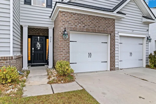 $500,000 | 515 Singing Bush Avenue, Summerville, SC 29486