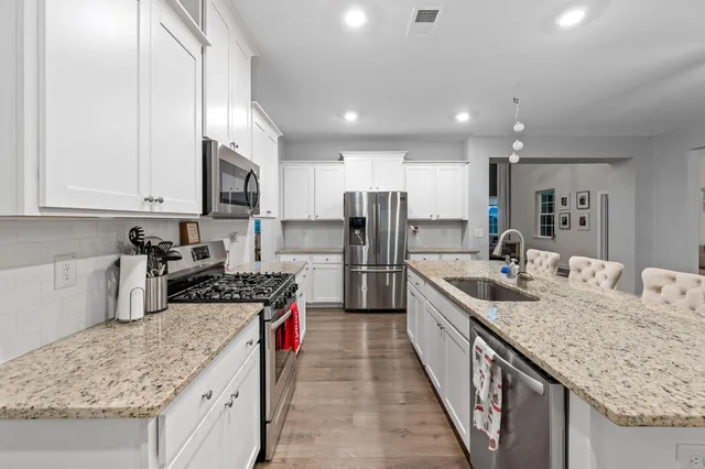 $500,000 | 515 Singing Bush Avenue, Summerville, SC 29486