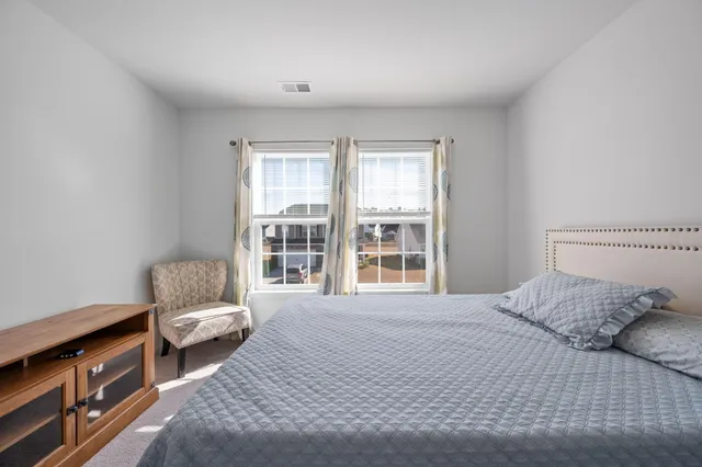 $500,000 | 515 Singing Bush Avenue, Summerville, SC 29486