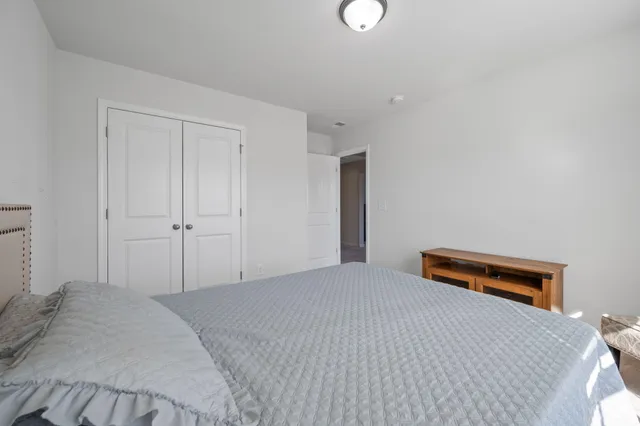 $500,000 | 515 Singing Bush Avenue, Summerville, SC 29486