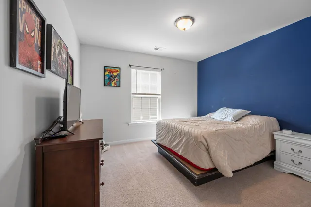 $500,000 | 515 Singing Bush Avenue, Summerville, SC 29486