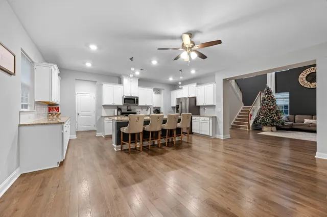 $500,000 | 515 Singing Bush Avenue, Summerville, SC 29486