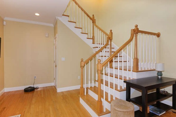 7 Spring Valley Road Natick, MA 01760 - Photo 11 of 30 Gallery Image 11