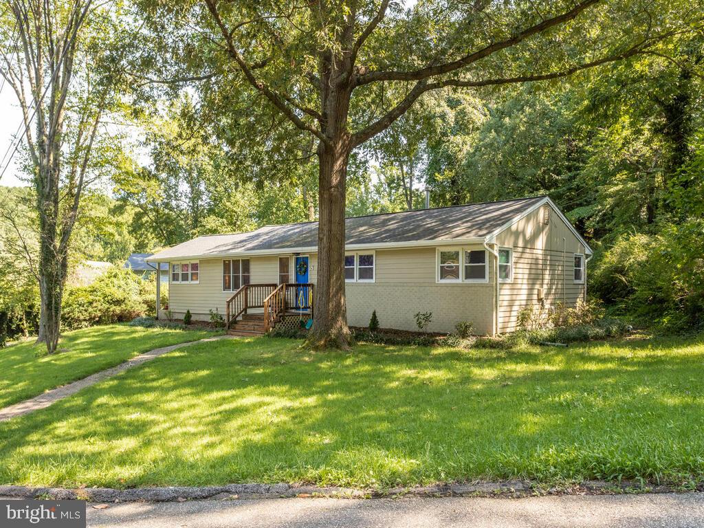 8 Roe Lane Arnold, MD 21012 - Photo 2 of 43 Gallery Image 2