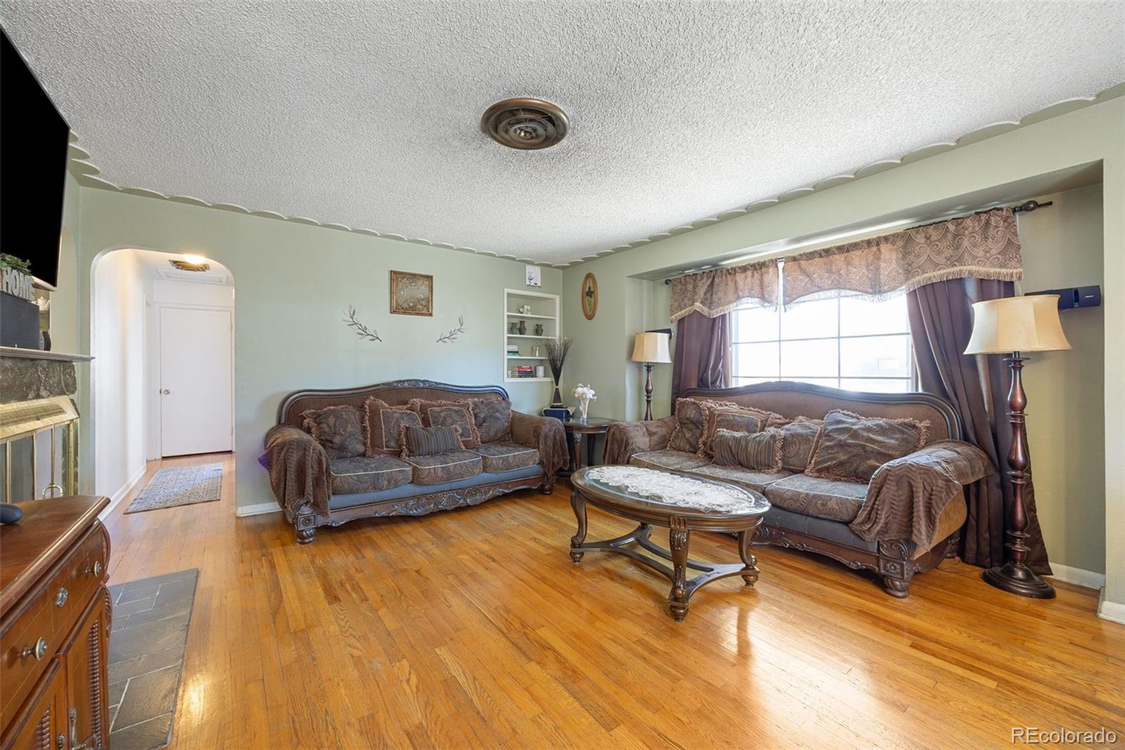8671 Richard Road Denver, CO 80229 - Photo 5 of 22