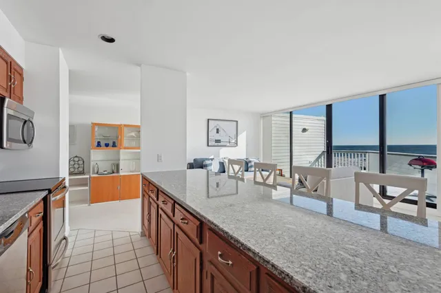 $30,000 | 259 Dune Road, Unit 137, Westhampton Beach, NY 11978