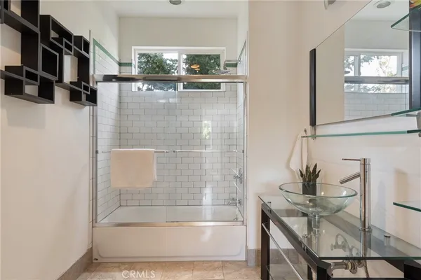 $1,725,000 | 4108 Harter Avenue, Culver City, CA 90232