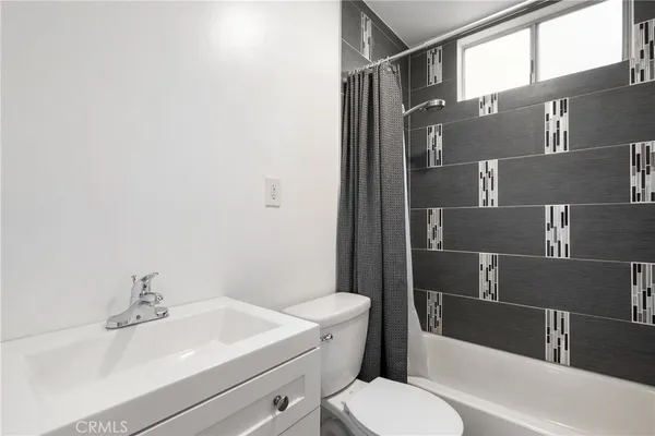 $1,725,000 | 4108 Harter Avenue, Culver City, CA 90232