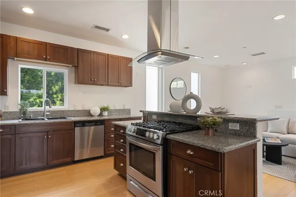 $1,725,000 | 4108 Harter Avenue, Culver City, CA 90232