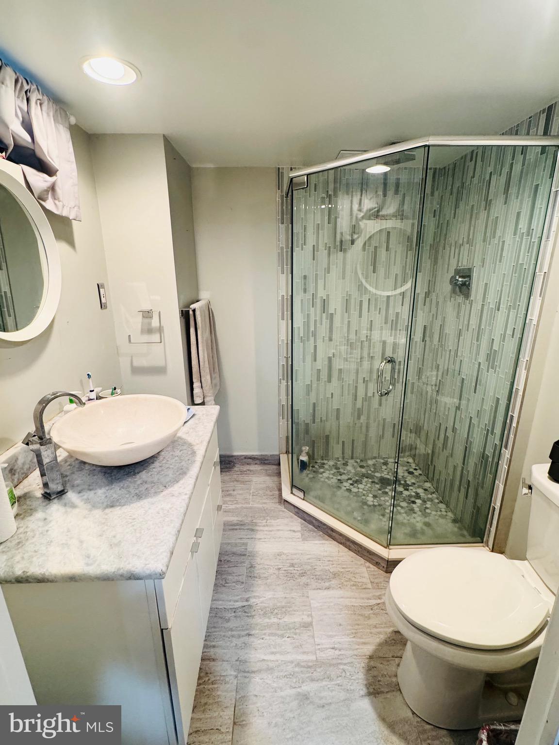 8239 Pine Road Philadelphia, PA 19111 - Photo 11 of 15