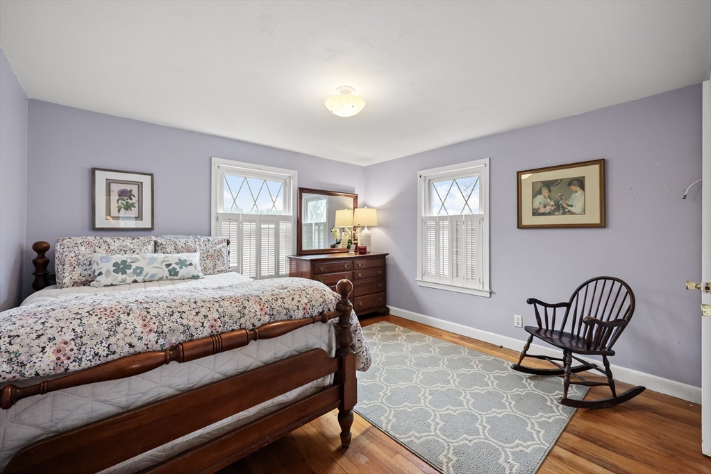 2408 Roosevelt Avenue Springfield, MA 01104 - Photo 10 of 34