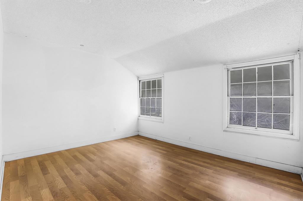 431 Jeb Stuart Road Campo, CA 91906 - Photo 14 of 33 an empty room with a window