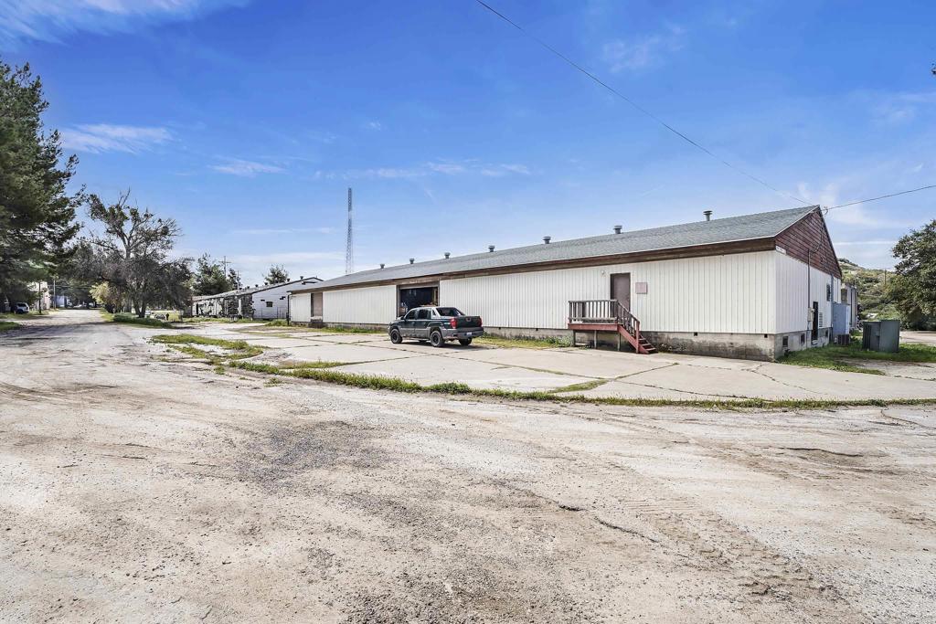 431 Jeb Stuart Road Campo, CA 91906 - Photo 17 of 33 a view of a kitchen with a sink and cabinets
