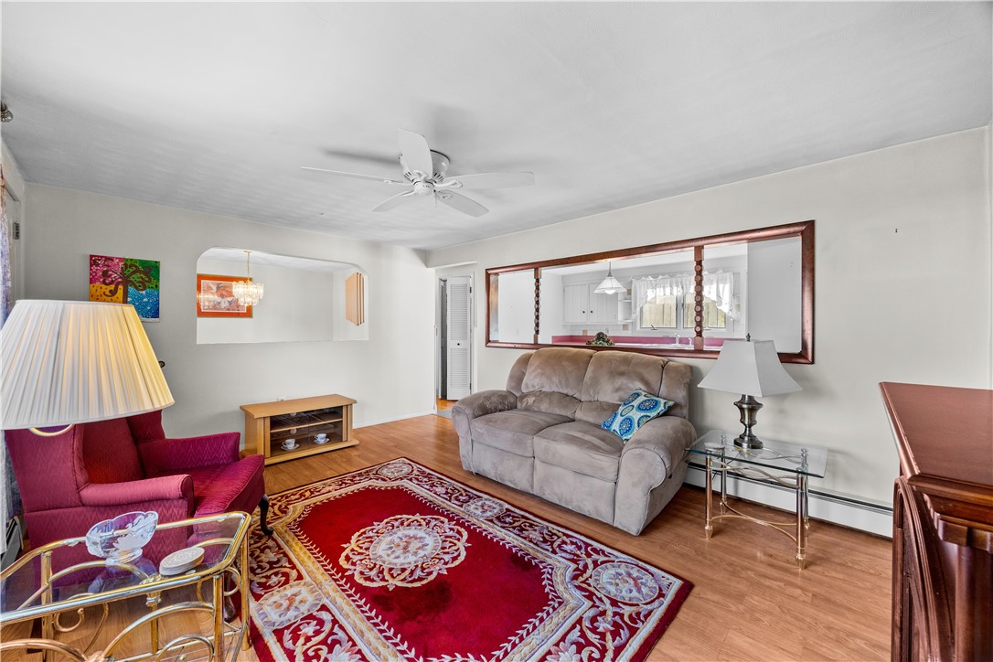 54 Sowams Drive Bristol, RI 02809 - Photo 8 of 28