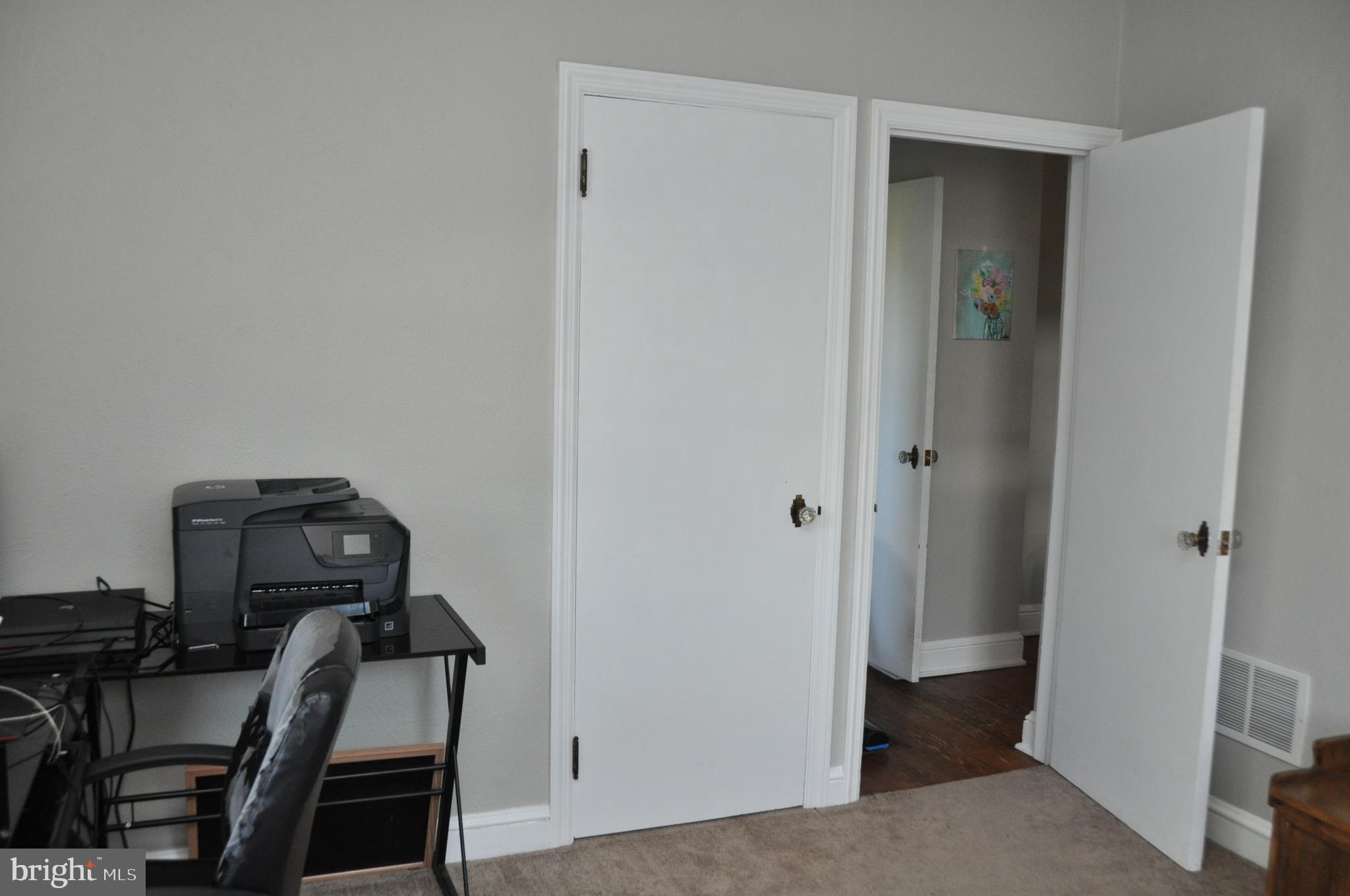 5 Ridgeway Drive York, PA 17404 - Photo 11 of 26 Gallery Image 11