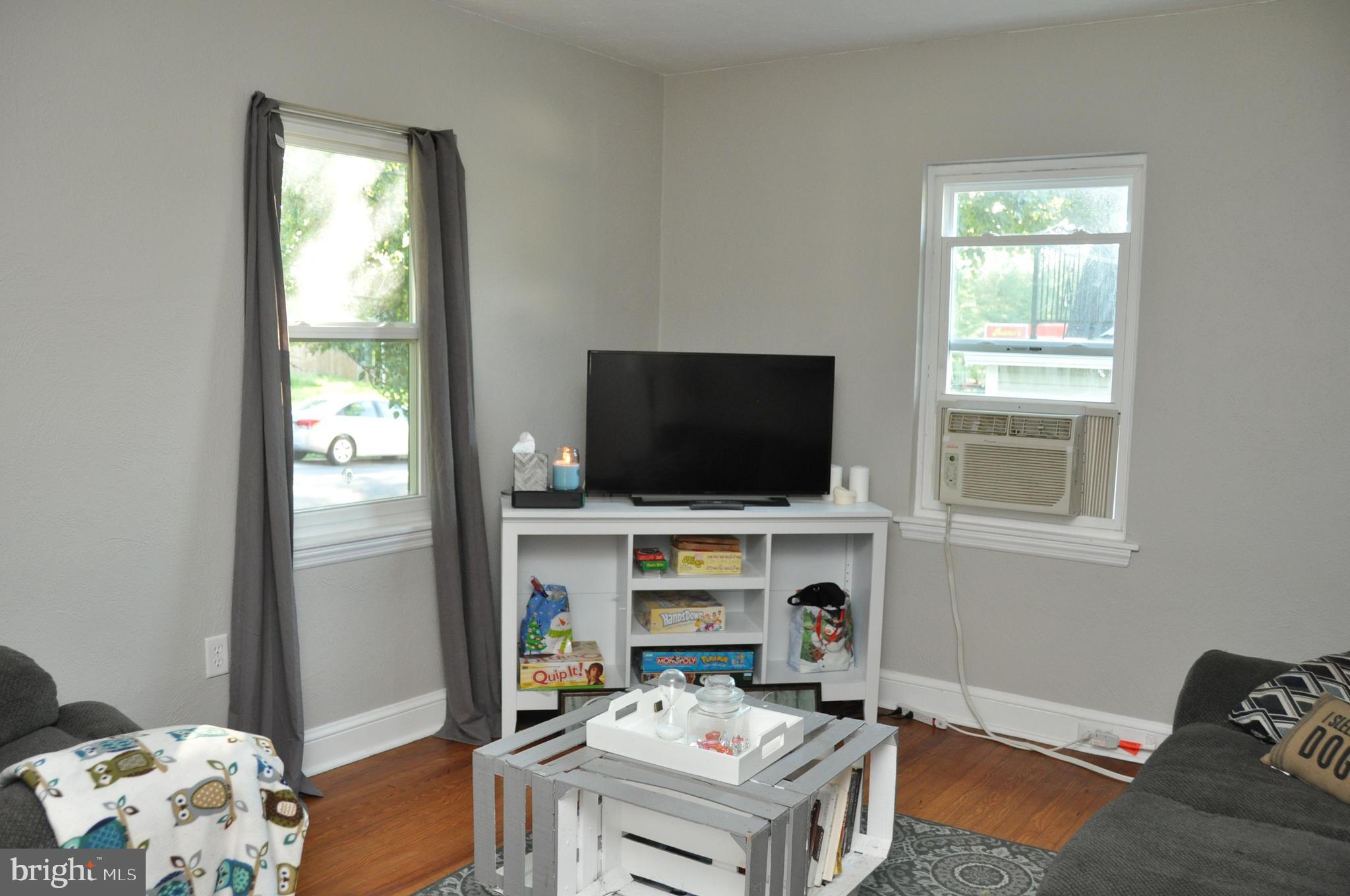 5 Ridgeway Drive York, PA 17404 - Photo 3 of 26 Gallery Image 3