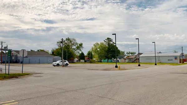 $140,000 | 1015 North McKinley Avenue, Rensselaer, IN 47978
