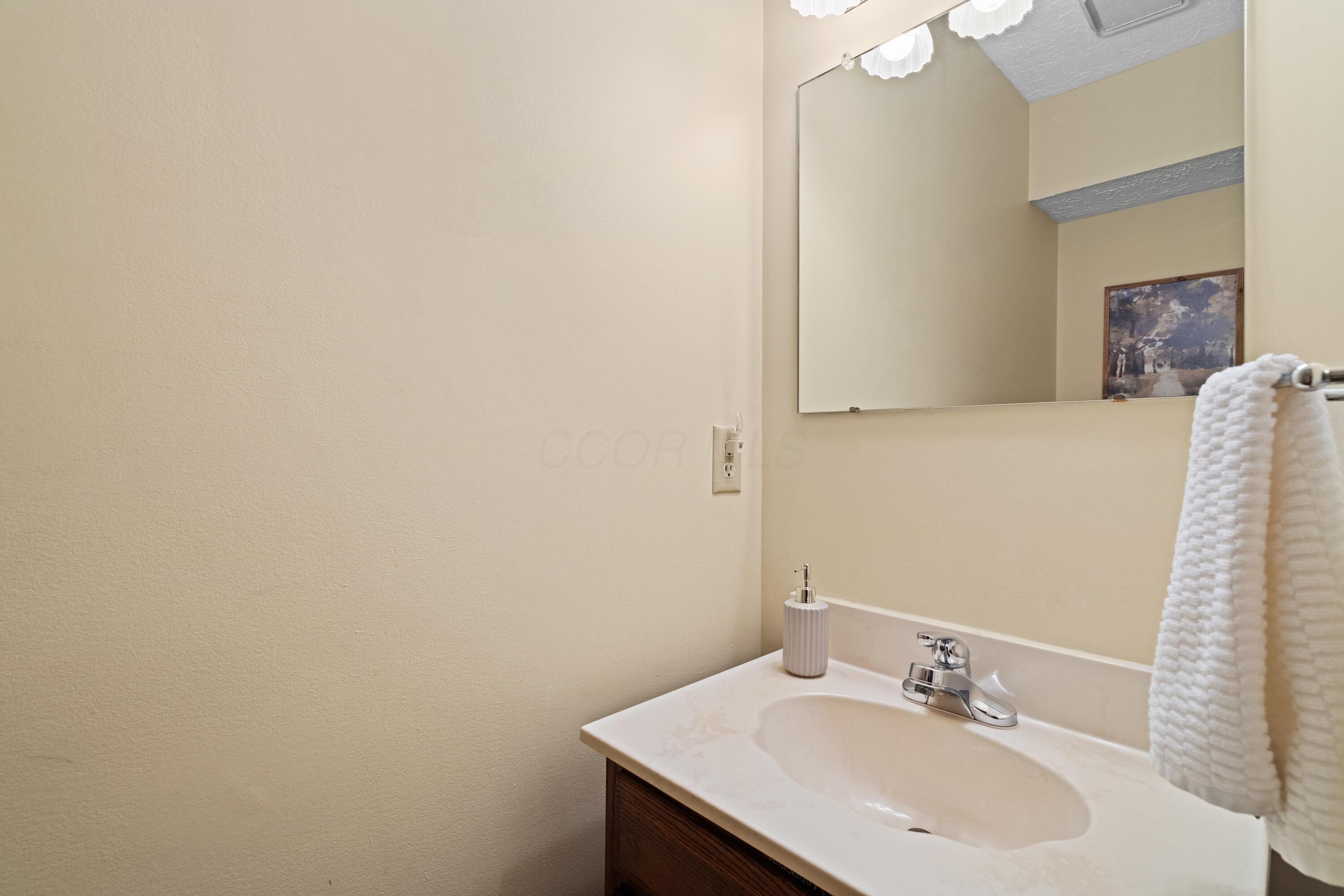 9 Intermeadows Way Powell, OH 43065 - Photo 23 of 53 dsc07356